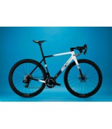 CHAPTER2 RIRA FRAMESET(DISC BRAKE), COL#01 WHITE FADE W/SWIRLS, LARGE